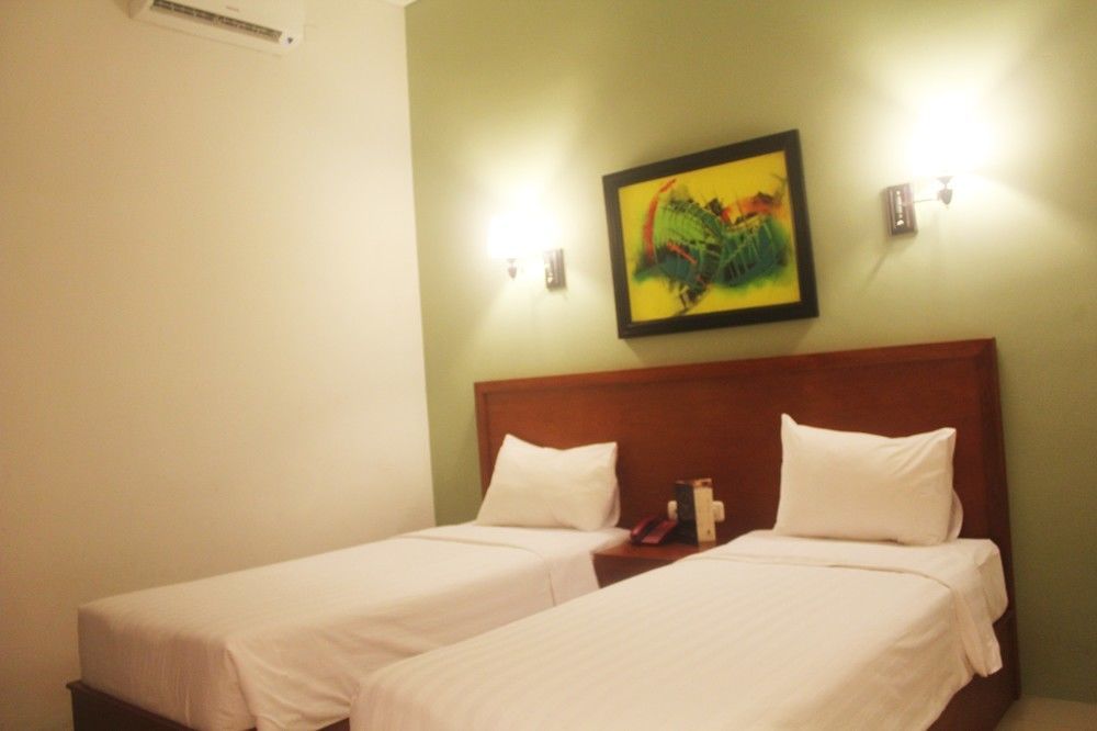 Prima Sr Hotel & Convention Yogyakarta Sleman  Εξωτερικό φωτογραφία