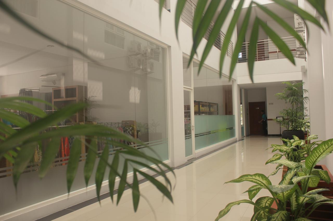 Prima Sr Hotel & Convention Yogyakarta Sleman  Εξωτερικό φωτογραφία